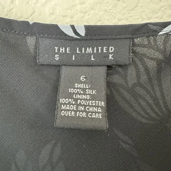 Vintage The Limited Dress Womens Size 6 100% Silk Y2K Floral Vneck Midi Navy - Picture 7 of 7